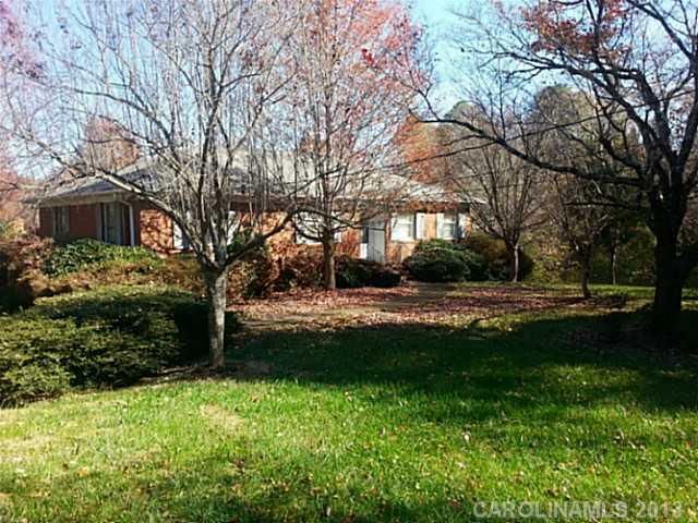 7725 Michael Dr, Charlotte, NC 28215