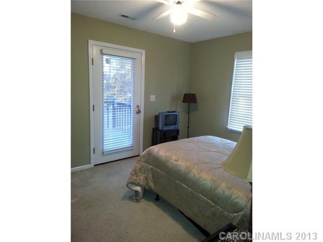 146 Villa Ln, Davidson, NC 28036