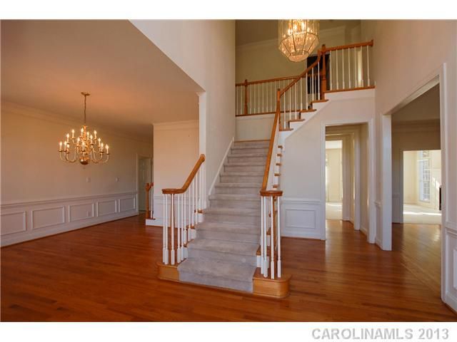 137 Sardis Pointe Rd, Matthews, NC 28105