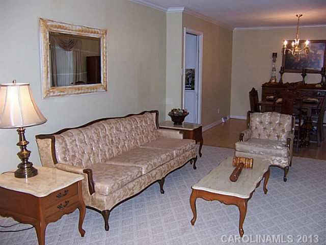 591 Lakeside Dr, Rock Hill, SC 29730