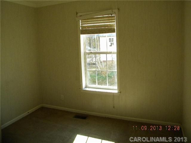 146 Linda Dr, Harmony, NC 28634
