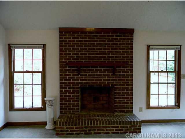 19536 Heartland St, Cornelius, NC 28031