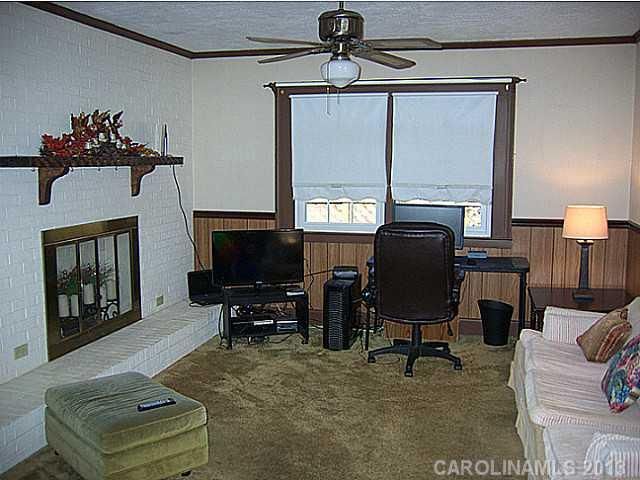 32 SW Cumberland Ct, Concord, NC 28025