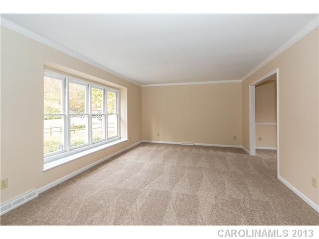 8417 Blockade Ct, Charlotte, NC 28226