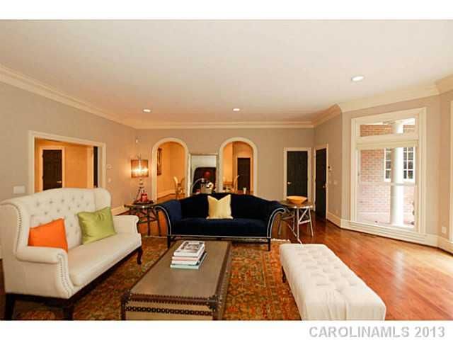 2701 Hampton Ave, Charlotte, NC 28207