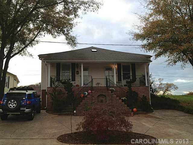 123 Seventh St #A & B, Cramerton, NC 28032