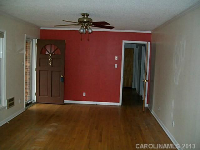 204 Cottage Pl, York, SC 29745