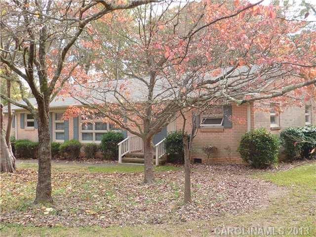 4918 Fieldview Rd, Charlotte, NC 28211