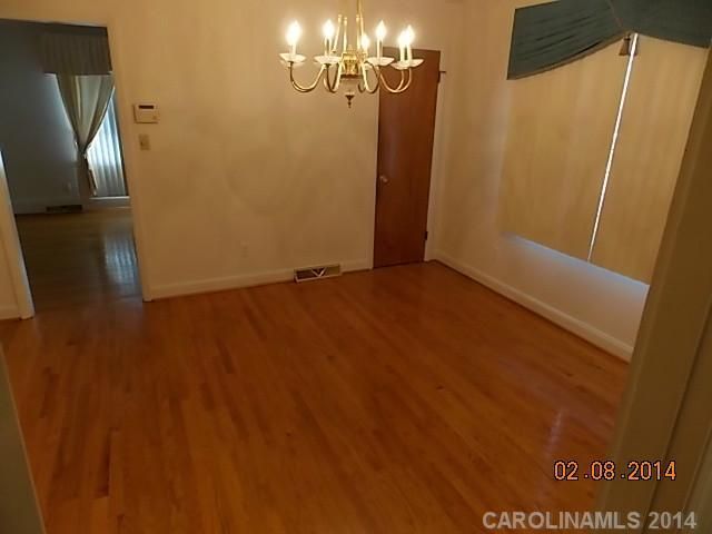 2806 Markland Dr, Charlotte, NC 28208
