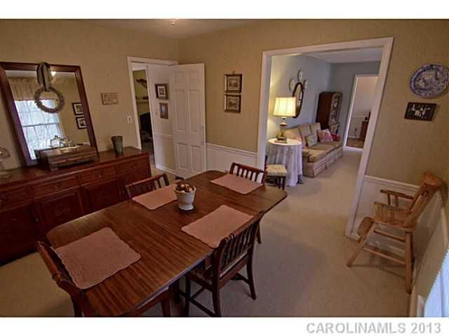 2928 Windrow Ln, Matthews, NC 28105