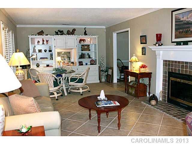 7228 Quail Meadow Ln #., Charlotte, NC 28210