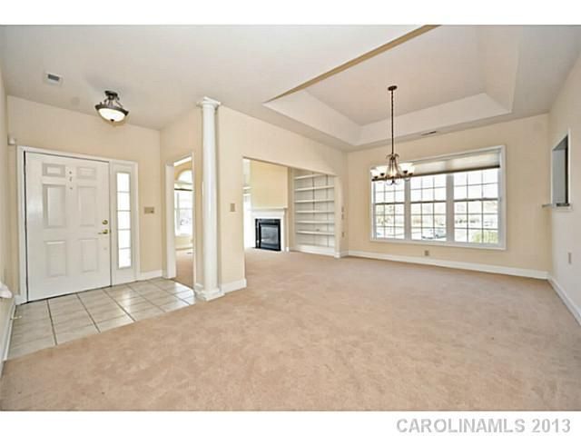 9928 Bishops Gate Blvd, Pineville, NC 28134