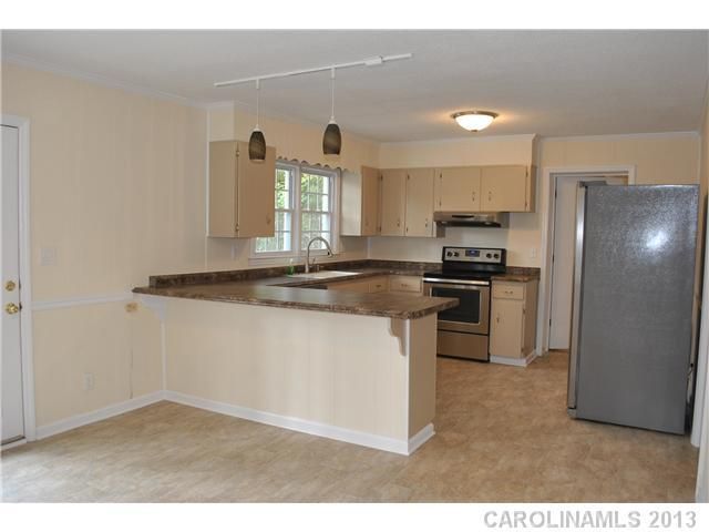 2028 Lynn Cir, Rock Hill, SC 29732