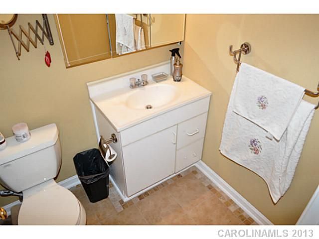 1713 Virginia St, Monroe, NC 28110