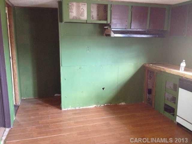 3172 Loop Rd, Lincolnton, NC 28092