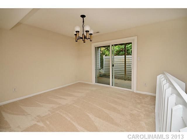 3213 Windbluff Dr #-, Charlotte, NC 28277