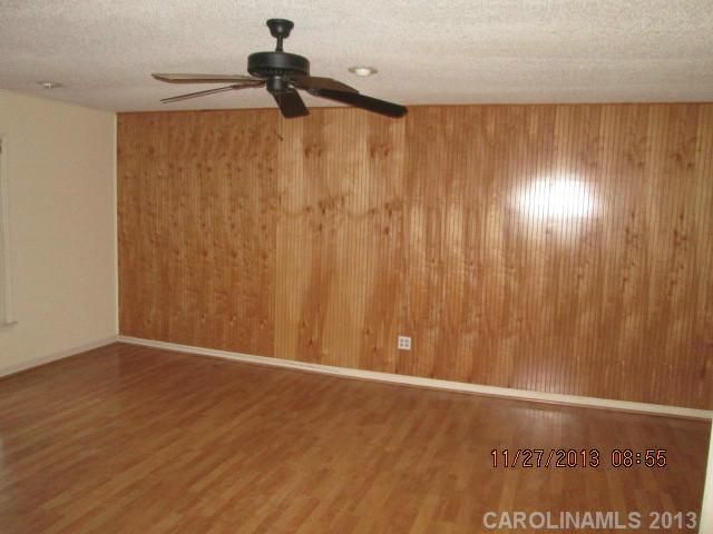 3684 Delling Downs Dr, Denver, NC 28037