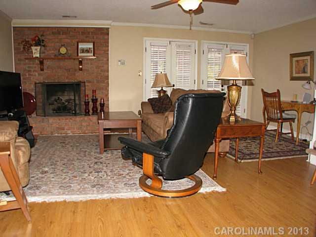 627 Hunter Oak Dr #_, Kannapolis, NC 28083