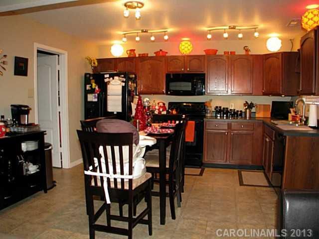 4110 Kellybrook Dr, Concord, NC 28025