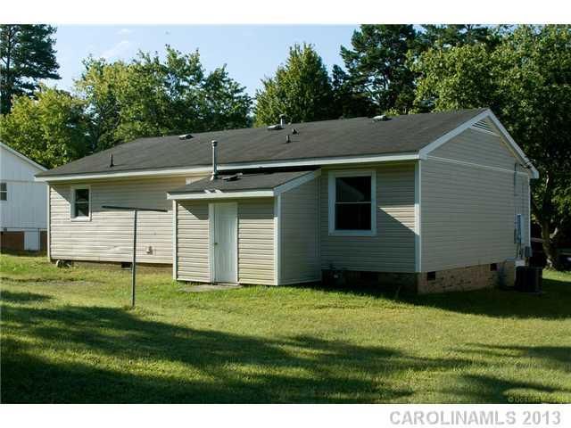 3027 Crawford Ave, Gastonia, NC 28052