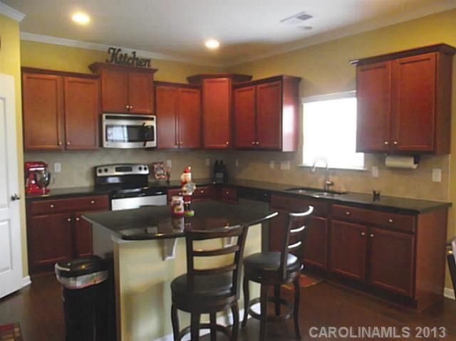 8630 Butterfield Ct, Harrisburg, NC 28075