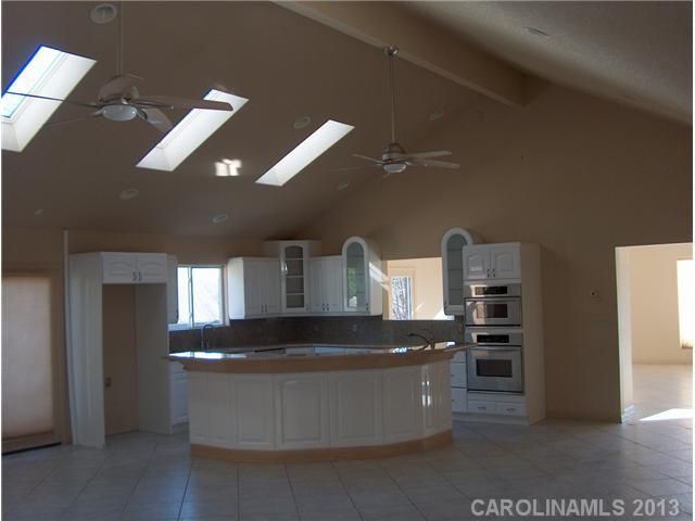 102 Wellons St, Lincolnton, NC 28092