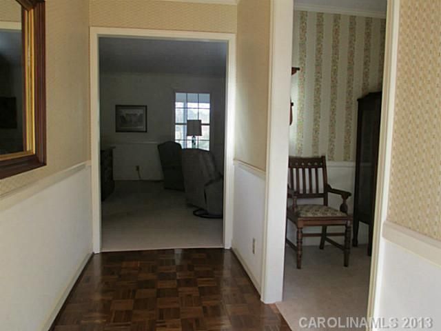2009 Fairway Dr, Lancaster, SC 29720