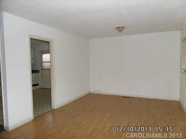 400 King John Cir, Gastonia, NC 28056