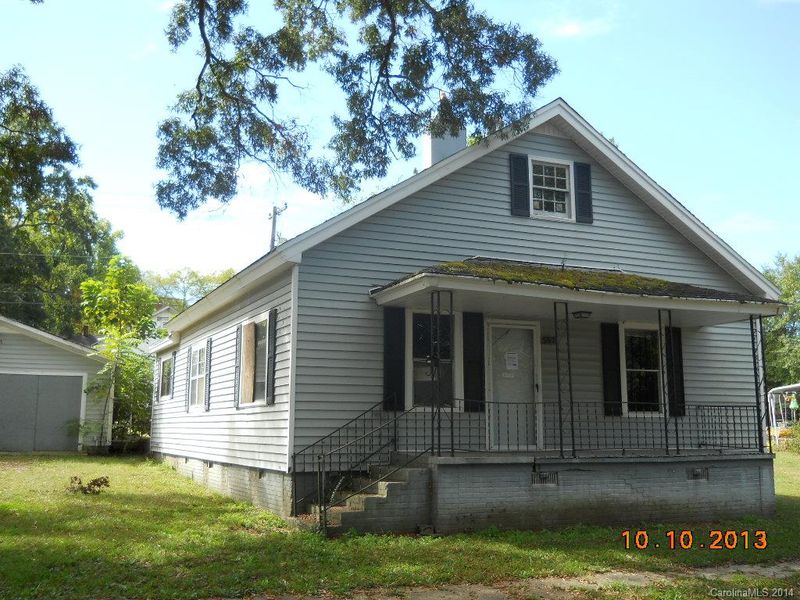 547 Gage St, Chester, SC 29706