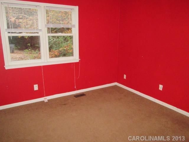 3227 Denson Pl, Charlotte, NC 28215