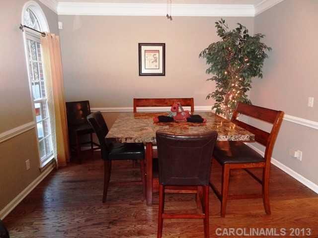 8424 Tonawanda Dr, Charlotte, NC 28277