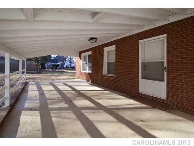 29 SW Lee Ct, Concord, NC 28027
