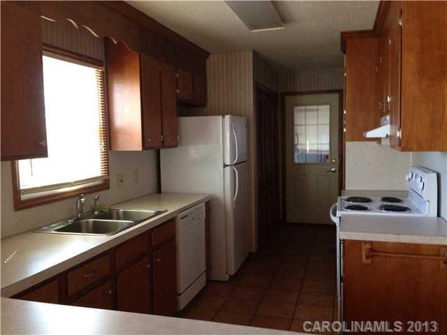 1436 NE 32nd Street Ct, Conover, NC 28613