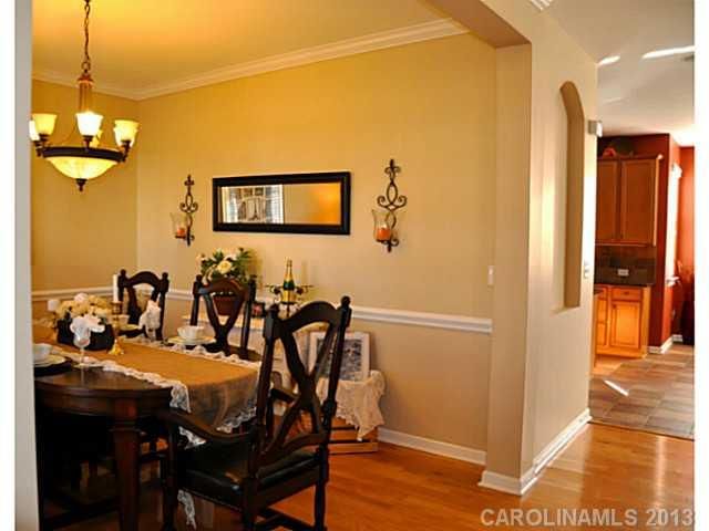 10519 Bere Island Dr, Charlotte, NC 28278