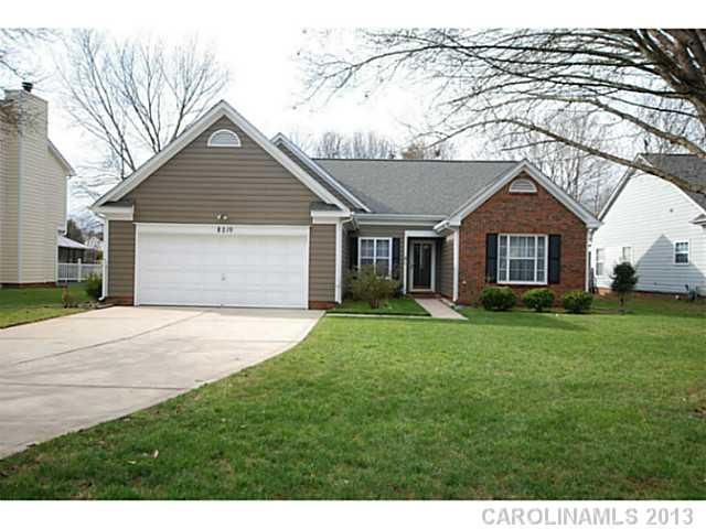 8219 Hirsch Dr, Charlotte, NC 28277