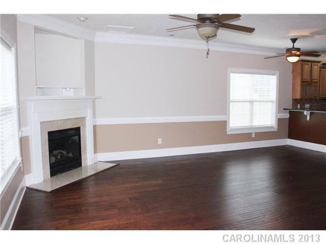 2006 Talbot Ln #2006, Hickory, NC 28602