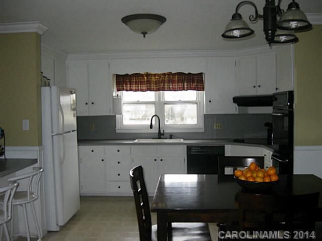 1503 Lakeview Dr, Monroe, NC 28112