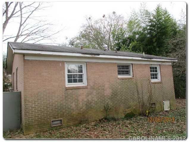 1209 Stevens Cir, Gastonia, NC 28054