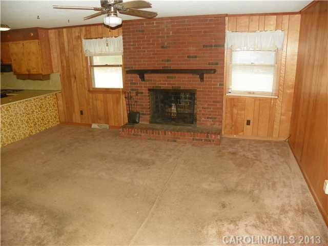 370 NW Pitts School Rd, Concord, NC 28027
