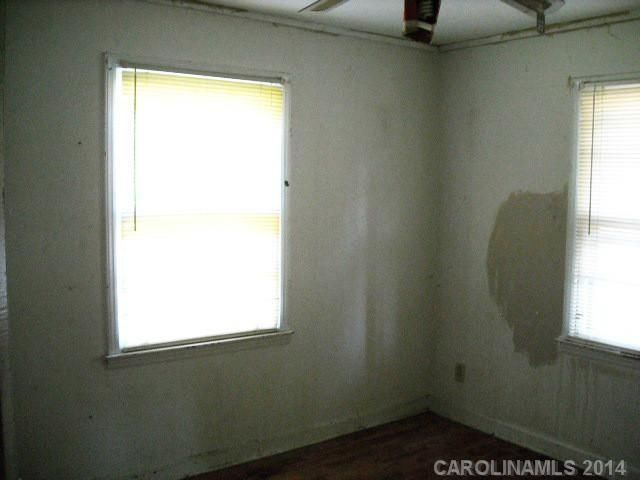 300 E Cama St #Unit1&2, Charlotte, NC 28217