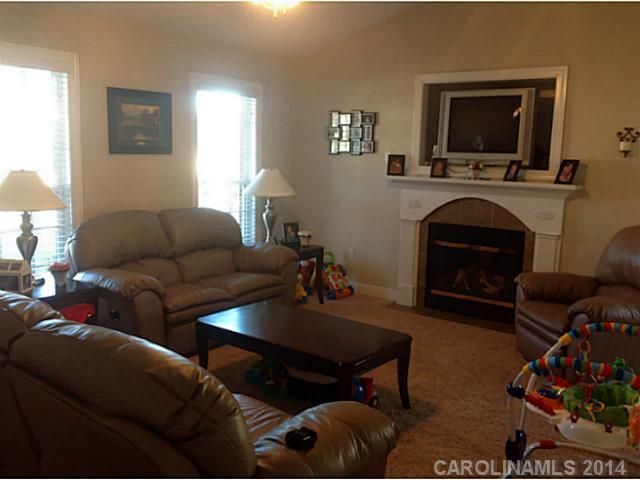1225 SE Danielle Downs Ct, Concord, NC 28025
