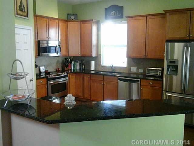 17751 North Shore Cir, Cornelius, NC 28031