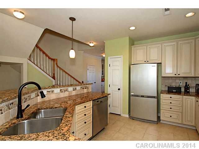 768 Naramore St #768, Davidson, NC 28036