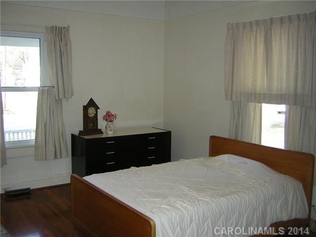 115 York Ave, Kannapolis, NC 28083
