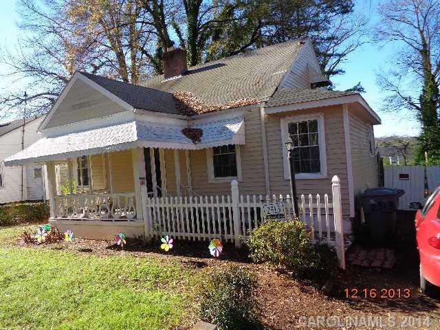 2513 Elon St, Charlotte, NC 28208