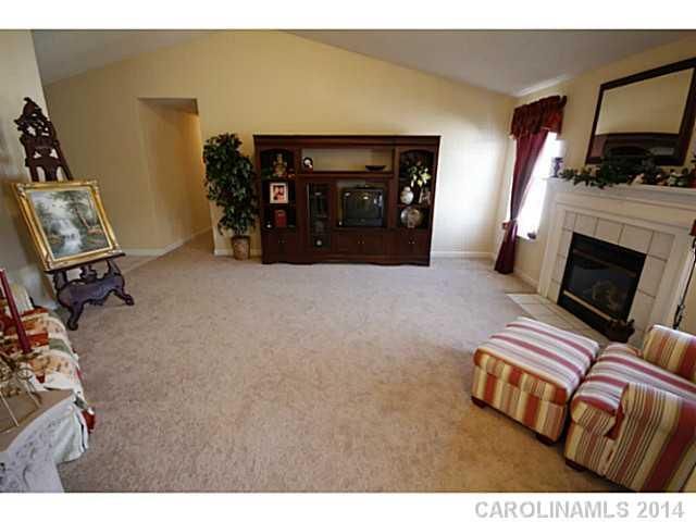 913 NE Anchor Way, Kannapolis, NC 28083