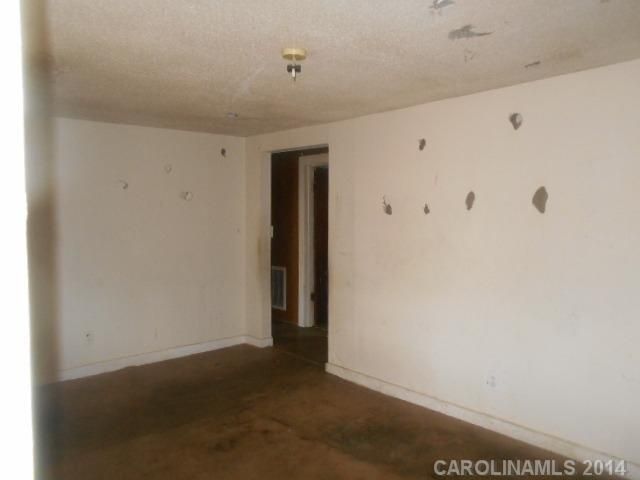 109 Forest St, Harrisburg, NC 28138