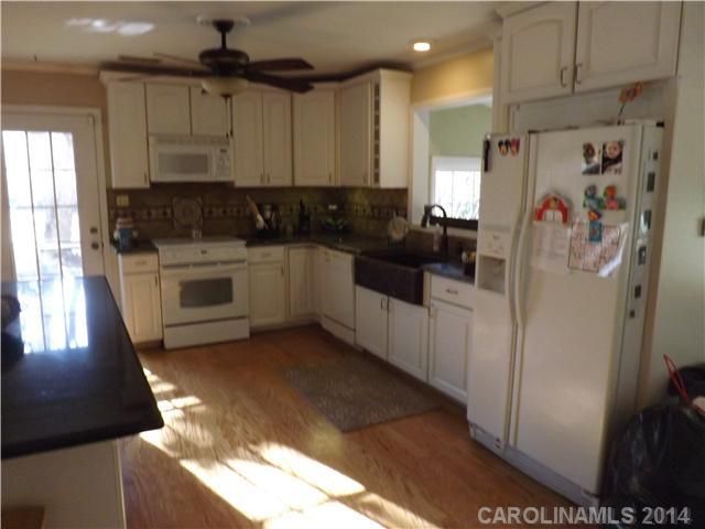 2203 Candlewood Dr, Monroe, NC 28110