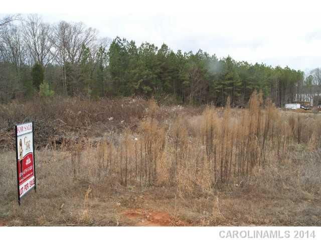 126 Castle Dr, Mooresville, NC 28117