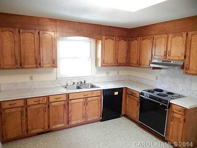715 Bethany Rd, Gastonia, NC 28052